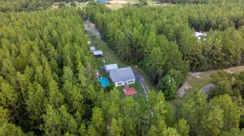 635 Southside Drive, Holt FL - photo 12 of 42