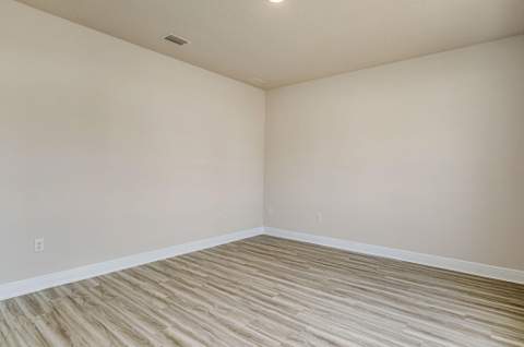 3027 Heritage Plantation Boulevard, Laurel Hill FL - photo 6 of 49