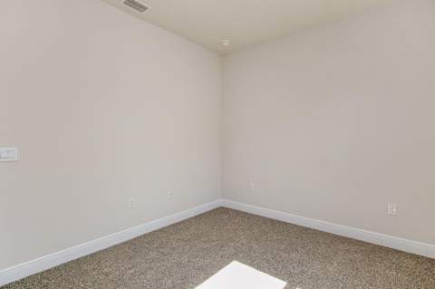 3027 Heritage Plantation Boulevard, Laurel Hill FL - photo 13 of 49