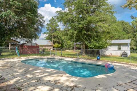 4568 Yellow Bluff Road, Crestview FL - photo 7 of 64