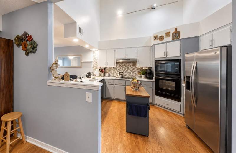 3 bedroom Townhouse at 803 Holbrook Circle, Donlabrook Gardyns, Fort Walton Beach — photo 5
