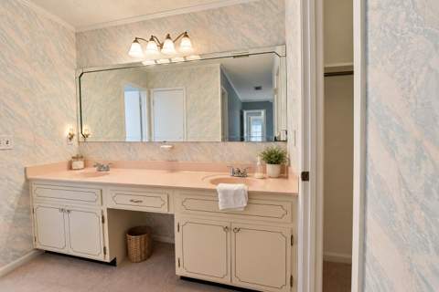 502 Sequoia Drive, Fort Walton Beach FL - photo 7 of 14