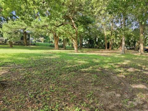 237 SE Brooks Street, Fort Walton Beach FL - photo 13 of 40
