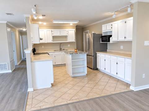 424 NE Woodrow Street, Fort Walton Beach FL - photo 14 of 39
