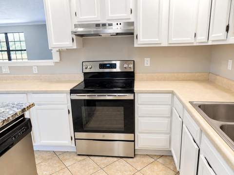 424 NE Woodrow Street, Fort Walton Beach FL - photo 15 of 39