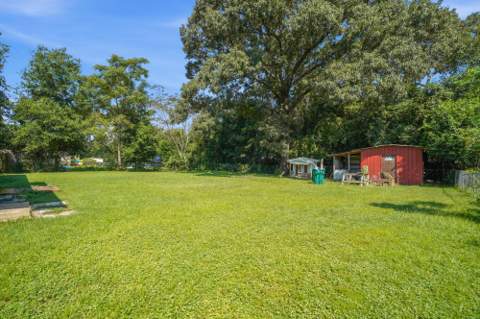 3415 McLain Drive, Crestview FL - photo 9 of 32
