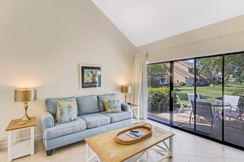 2 bedroom Townhouse at 5150 Beachwalk Circle, Beachwalk Villas Ph 05, Miramar Beach — photo 4