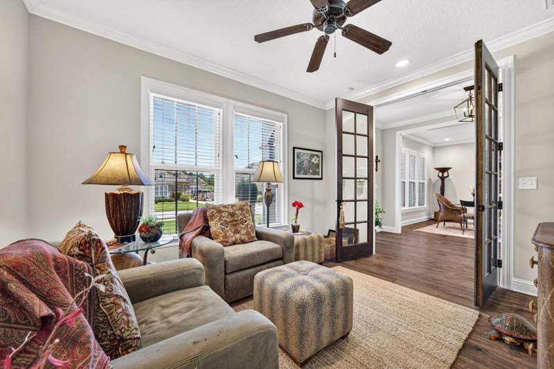 4 bedroom Detached Single Family at 389 Meadow Lake Drive, Hammock Bay, Freeport — photo 4