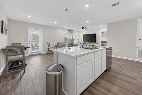 4749 Airmen Drive, Crestview FL - photo 17 of 56