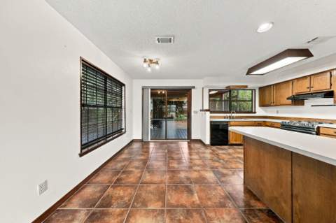 636 Fir Avenue, Niceville FL - photo 15 of 48