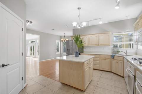 876 The Masters Boulevard, Shalimar FL - photo 15 of 47