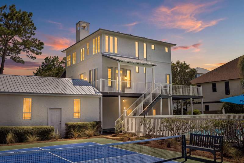 4 bedroom Detached Single Family at 108 Woodward Drive, Unrecorded Subdivision, Santa Rosa Beach — photo 2