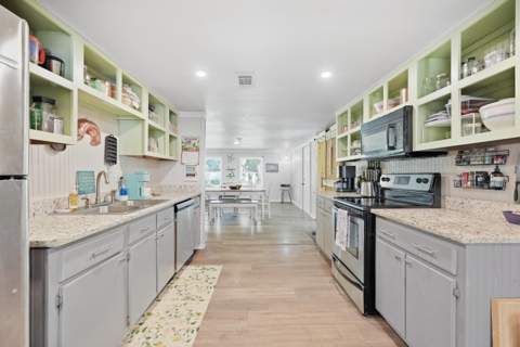 234 Deer Street, Niceville FL - photo 12 of 41