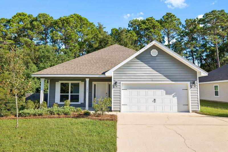 3 bedroom Detached Single Family at 123 Southern Pines Road, Southern Pines, Santa Rosa Beach — photo 2