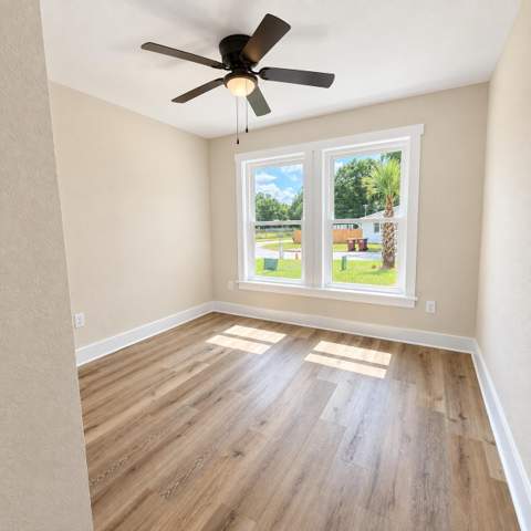 878 E Walnut Avenue, Crestview FL - photo 12 of 20