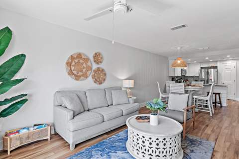 2076 Scenic Gulf Drive #Unit 3014, Miramar Beach FL - photo 11 of 34