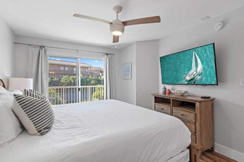 2076 Scenic Gulf Drive #Unit 3014, Miramar Beach FL - photo 13 of 34