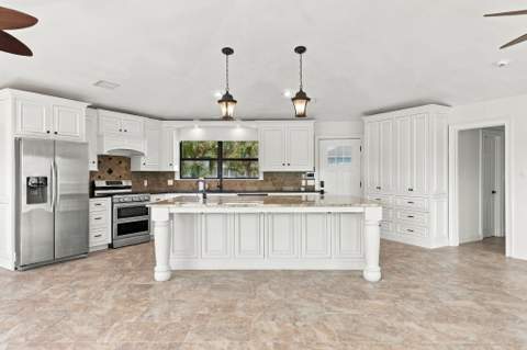 757 Seahorse Avenue, Fort Walton Beach FL - photo 15 of 63