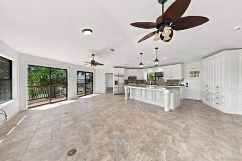 757 Seahorse Avenue, Fort Walton Beach FL - photo 16 of 63