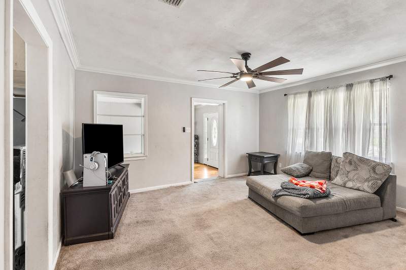 4 bedroom Detached Single Family at 36 SE Okahatchee Circle, Re-S/D Part Elliott Pt Lot 8 Blk F, Fort Walton Beach — photo 3