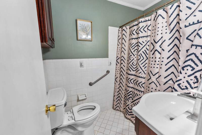 4 bedroom Detached Single Family at 36 SE Okahatchee Circle, Re-S/D Part Elliott Pt Lot 8 Blk F, Fort Walton Beach — photo 5