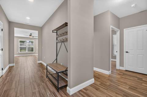 803 Fairview Drive, Fort Walton Beach FL - photo 7 of 48