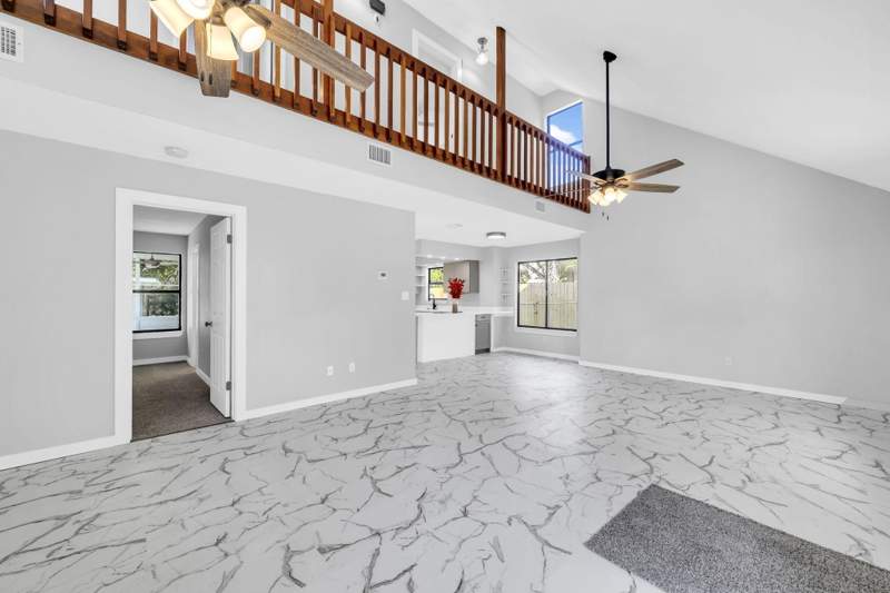 3 bedroom Detached Single Family at 617 2nd Street, Kellys Addn To Destin, Destin — photo 5