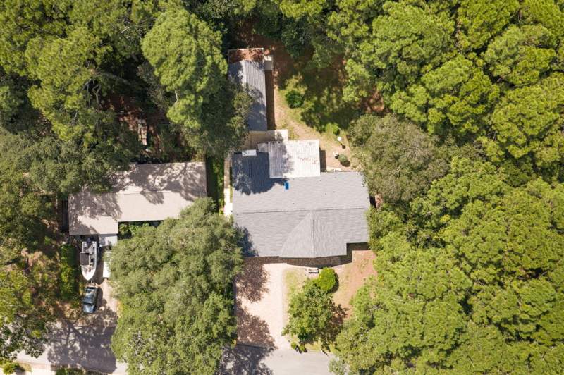 3 bedroom Detached Single Family at 324 NW Lake Drive, Vesta Heights, Fort Walton Beach — photo 2