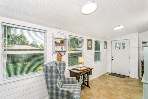 340 NW Holmes Boulevard, Fort Walton Beach FL - photo 10 of 40