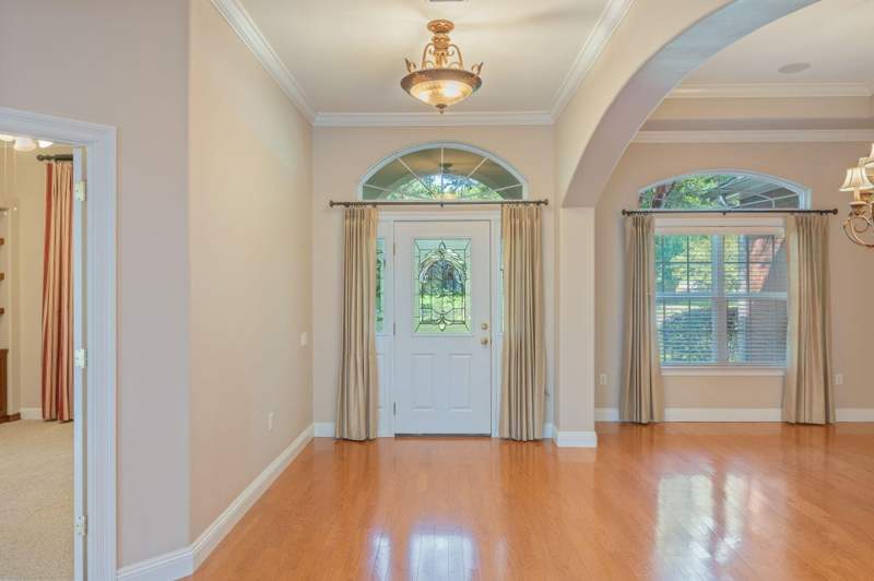 4 bedroom Detached Single Family at 5833 Hunting Meadows Drive, Silver Oaks Ph 1, Crestview — photo 5