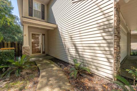 2708 Apple Blossom Court, Shalimar FL - photo 7 of 55
