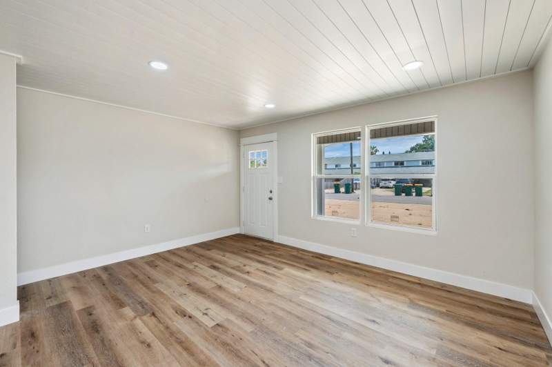 3 bedroom Townhouse at 215 Ann Circle #Unit 3, Skeeter Re/Sub Lot 10, Destin — photo 4