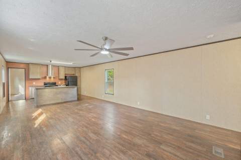 5276 Third Avenue, Crestview FL - photo 8 of 30