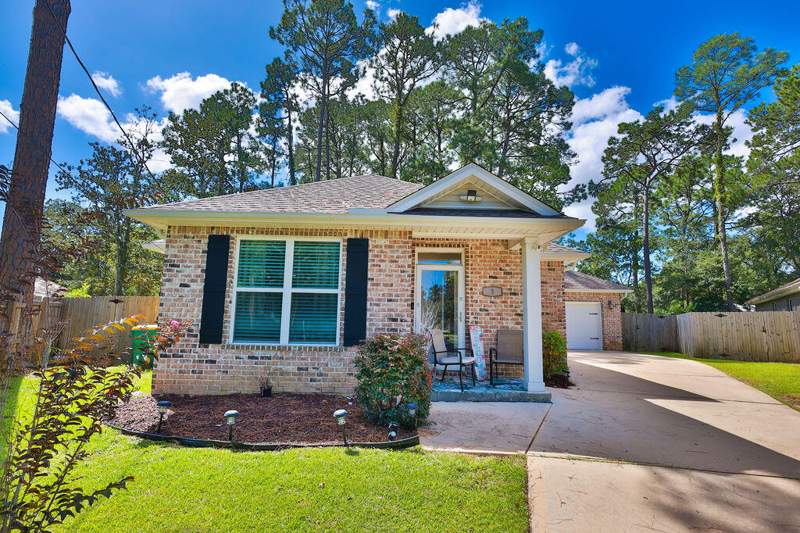 3 bedroom Detached Single Family at 3 Marty Lane, Cloverdale S/D, Fort Walton Beach — photo 4