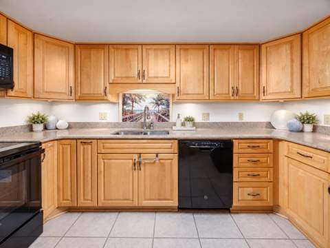 660 Nautilus Court #1204, Fort Walton Beach FL - photo 18 of 27