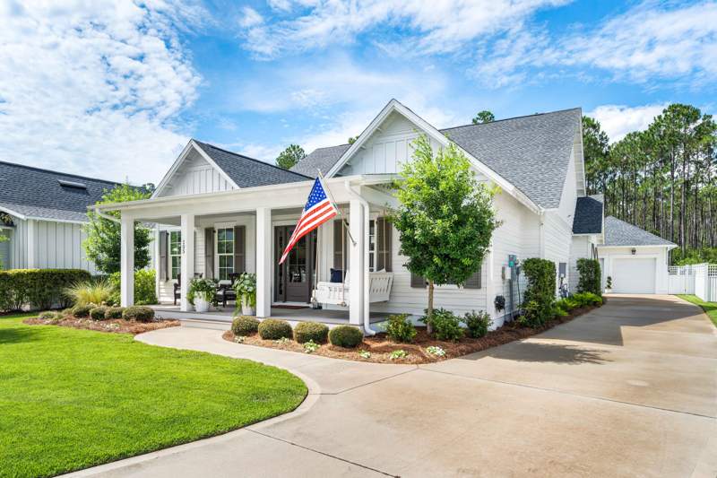 4 bedroom Detached Single Family at 105 Rosecourt Street, Watersound Origins, Watersound — photo 2
