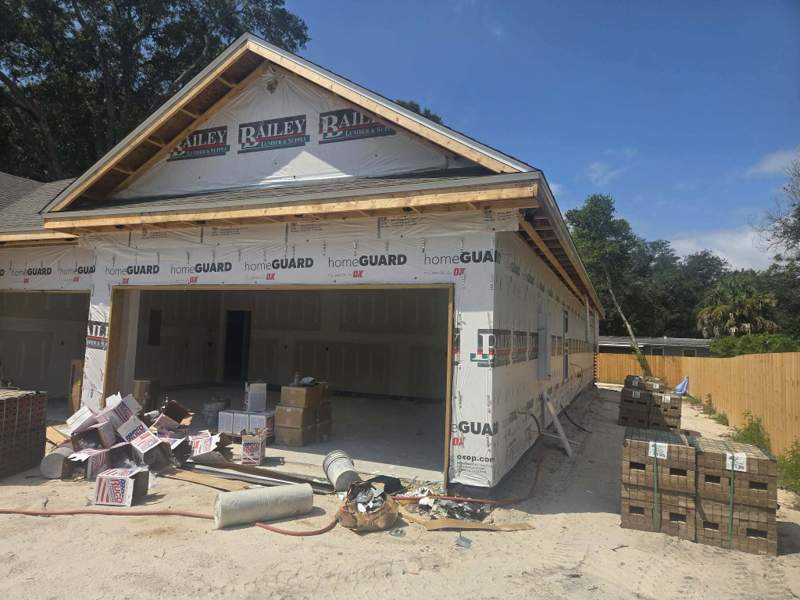 5 bedroom Detached Single Family at 36 NE Laurie Drive, Elliotts Point 8th Addn, Fort Walton Beach — photo 4
