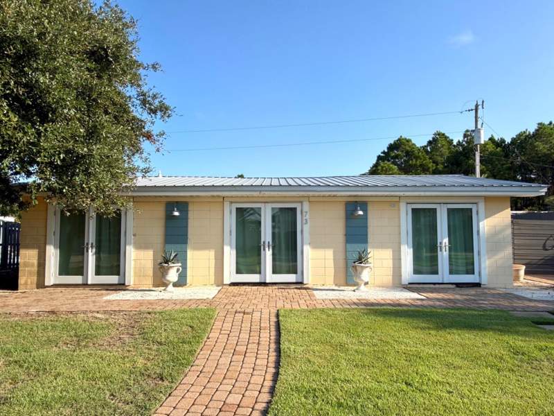 2 bedroom Detached Single Family at 73 E Seahorse Circle, Dune Allen 1st Addn, Santa Rosa Beach — photo 2
