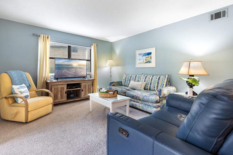 2 bedroom Condominium at 24 Breakwater Bay #7E, Seascape, Miramar Beach — photo 2