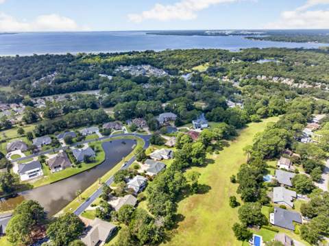 1538 Glenlake Circle, Niceville FL - photo 7 of 72