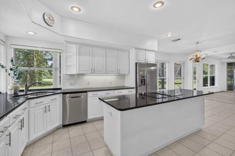 1538 Glenlake Circle, Niceville FL - photo 8 of 72