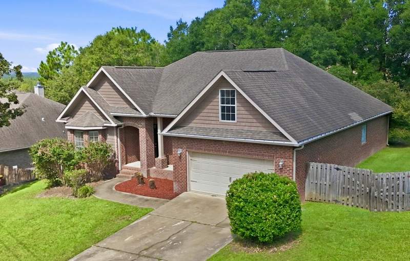 4 bedroom Detached Single Family at 639 Red Fern Road, Fox Valley Ph 3-A, Crestview — photo 3
