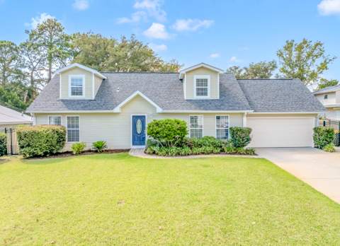 48 NE Nebraska Avenue, Fort Walton Beach FL - photo 7 of 76