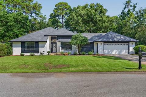 151 Baywind Drive, Niceville FL - photo 8 of 81