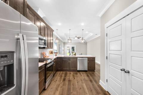 1436 Hickory Street, Niceville FL - photo 12 of 45