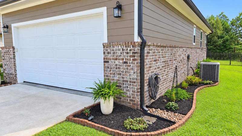 3 bedroom Detached Single Family at 38 Oaktree Boulevard, Marina Village, Freeport — photo 3