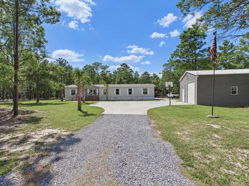 5 bedroom Manufactured Home at 5222 Fowler Road, Crestview, Crestview — photo 3