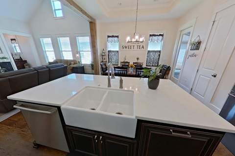 38 Oaktree Boulevard, Freeport FL - photo 15 of 47