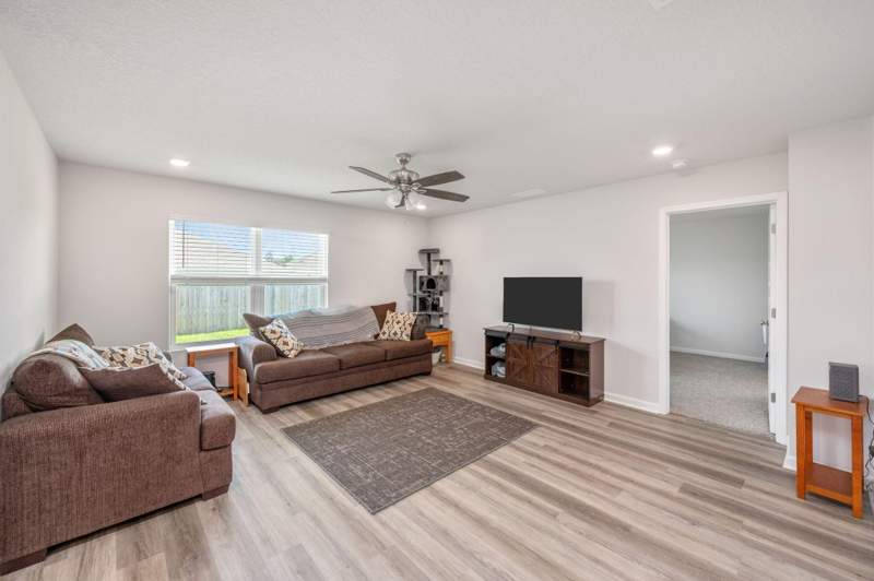 4 bedroom Detached Single Family at 335 Flounder Street, Shoal River Landing, Crestview — photo 3