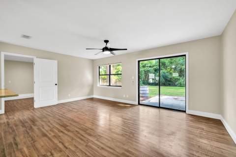 651 Wildwood Street, Mary Esther FL - photo 11 of 37